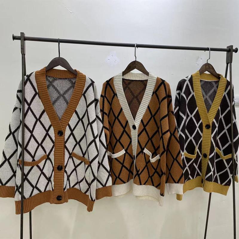 Real shot elegant temperament loose Korean version retro grid knitted cardigan small fresh age-reducing sweater jacket women's top