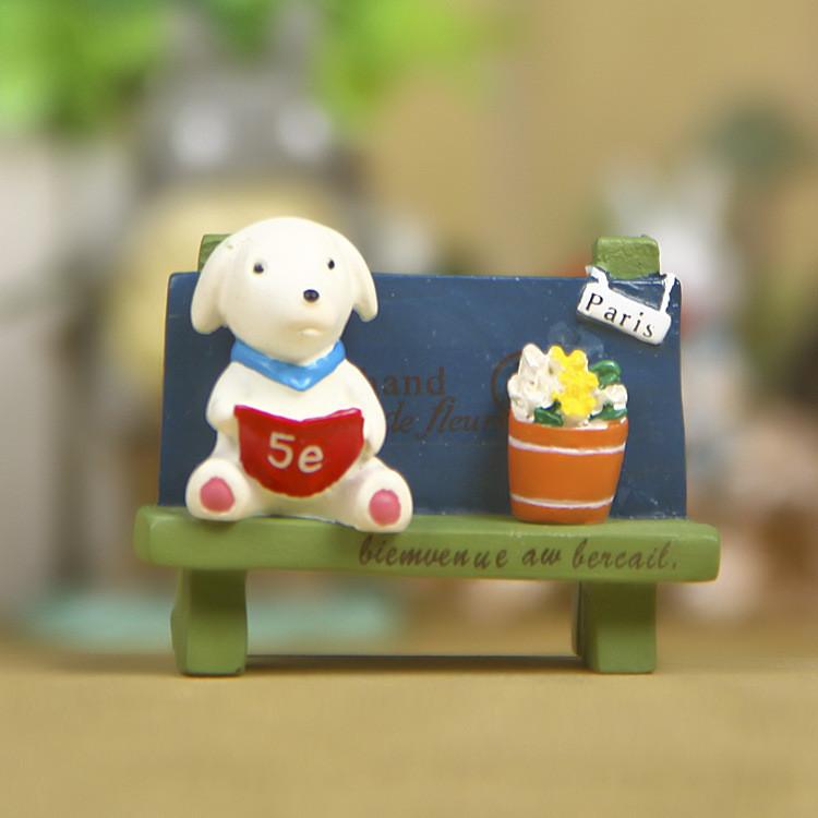 Cartoon Dog Cute Flower Bench Reading Scene Model Ornament For Shooting Props