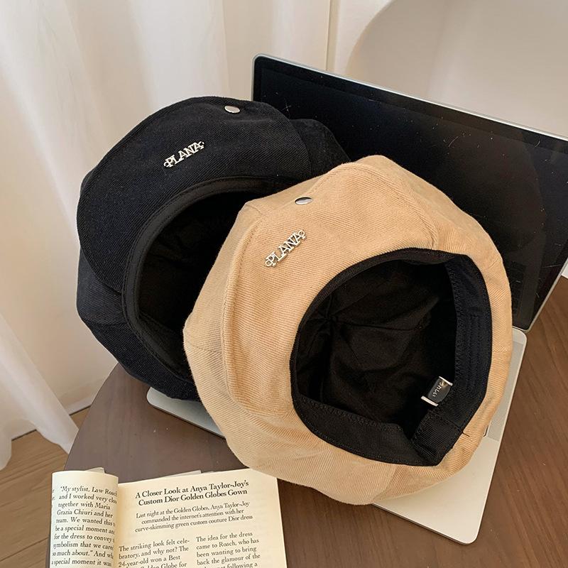 Japanese Niche All match Cloud Hat Women Ins Black Thin Bud Painter Hat Showing Face Small Octagonal Hat