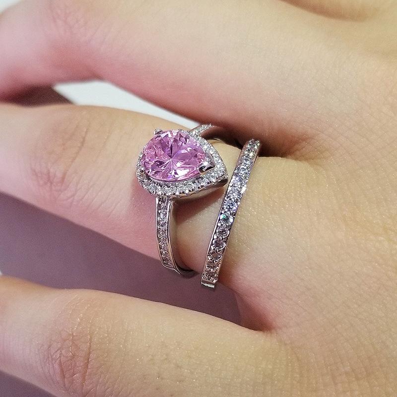 

Парное кольцо с розовыми бриллиантами, покрытыми медью и микроинкрустированными (Стиль R603-R4211A) Size 10 розовый