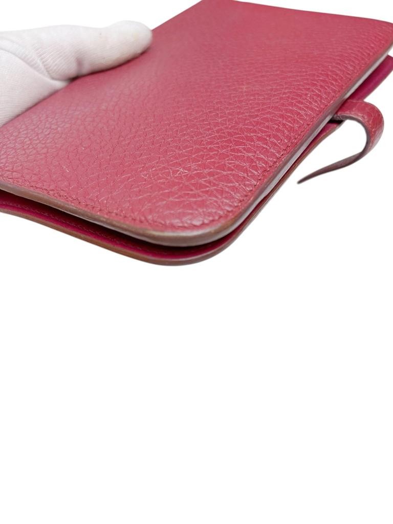 Použitá dlouhá peněženka Hermès Dogon GM v barvě vínová rubínová, stříbrné kování