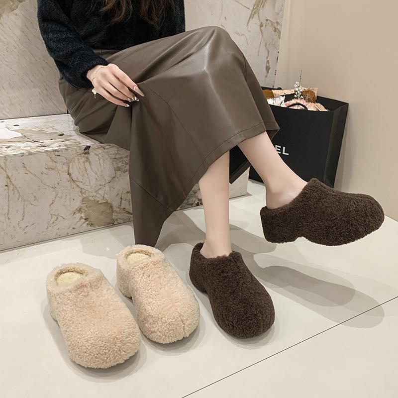 Retro Thick-soled Casual Bag Head with One Foot and Warm Cotton Shoes for Women's Autumn and Winter Niche Plush Casual Fluffy Half Slippers