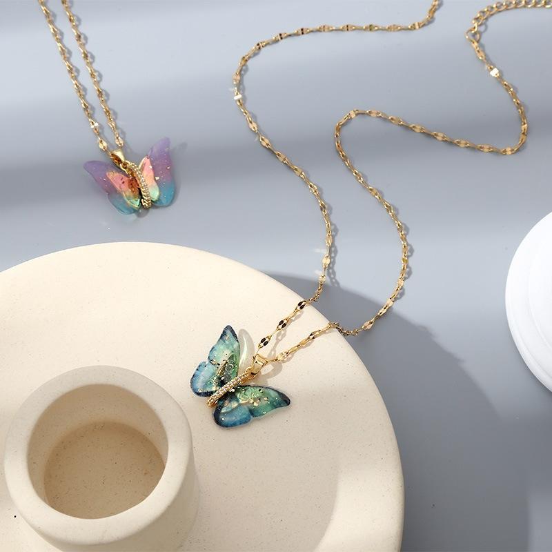 Colorful Crystal Butterfly Charm Necklace Simple Insect Clavicle Chain For Women Girl Fashion Jewelry Accessories Gift