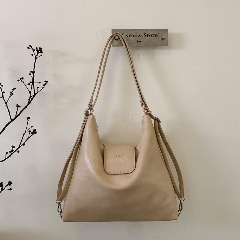 College students commute to class backpack women s large-capacity new simple casual high-value shoulder tote bag