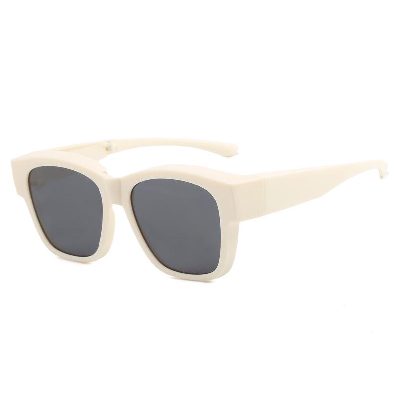 Foldable Sunglasses Ultra Light Sun Protection Portable UV Protection for Men and Women Folding Sun Glasses