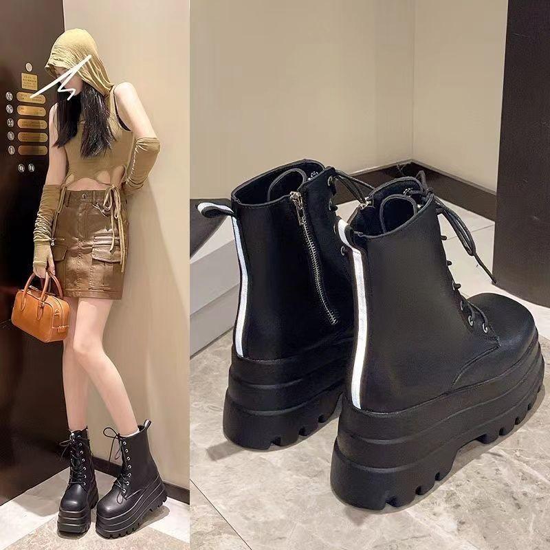 Increase the Height and Show the Legs, Thin Platform Shoes 2025 Autumn British Style Thick-soled Lace-up New Short Boots, Soft Leather Short F