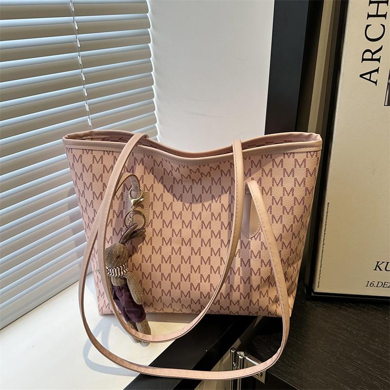 New retro trend printing large capacity shoulder armpit bag simple high-end temperament versatile handbag