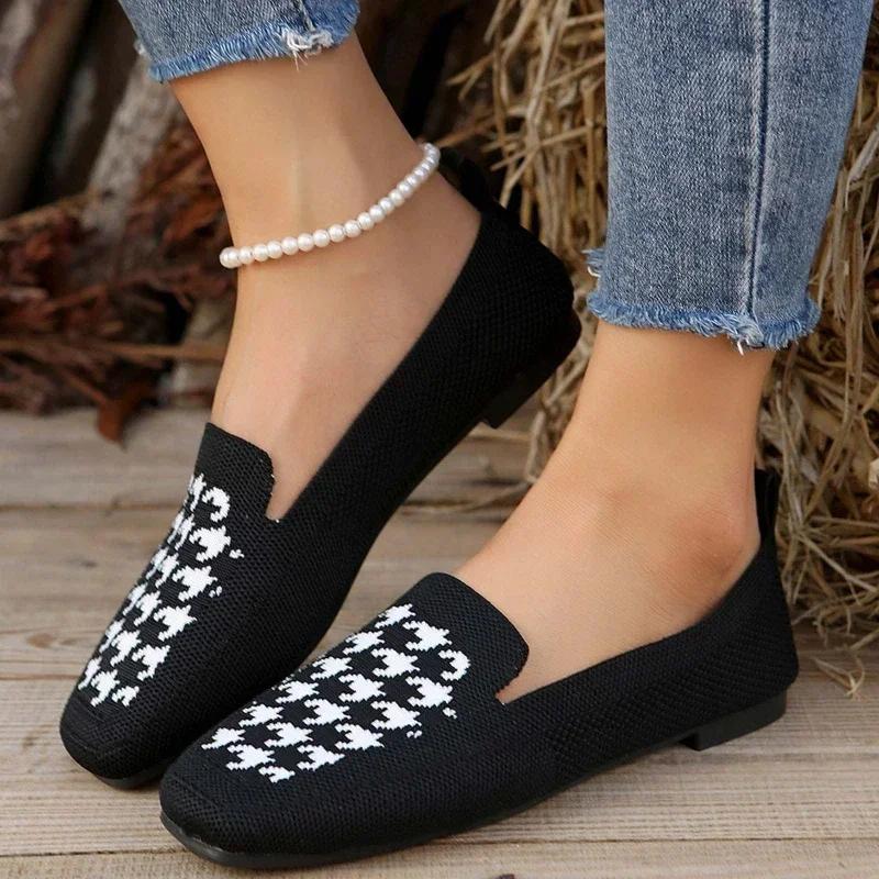 

Женская повседневная трикотажная обувь с квадратным носком и плоской подошвой, мягкая и легкая, большого размера, повседневная обувь, сандалии на платформе 35 чёрный