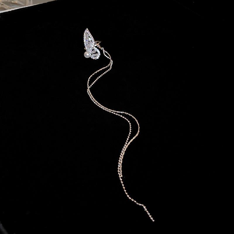 Liquid Metal Pleated Butterfly with Diamond Tassel Without Ear Piercing Ear Bone Clip Female Cold Wind Personalized Earrings Earrings