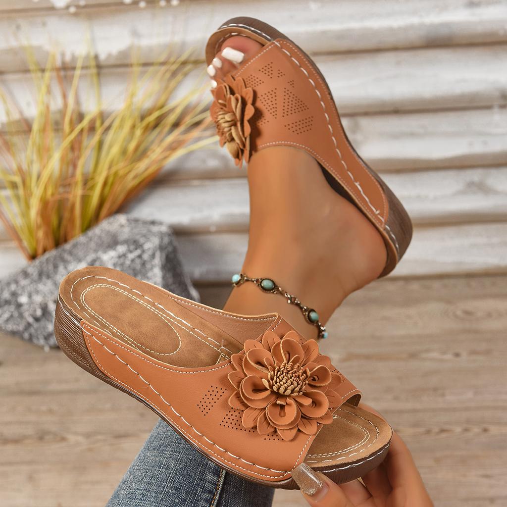 Women Slippers Slip on Anti-slip Fashion Sandals Elegant Platform Slippers Comfortable Casual Wedges Shoes Women Slides Women