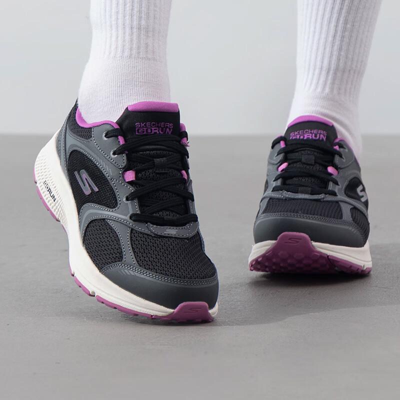 Skechers Women s GO 7/24 Running Shoes US 5.5