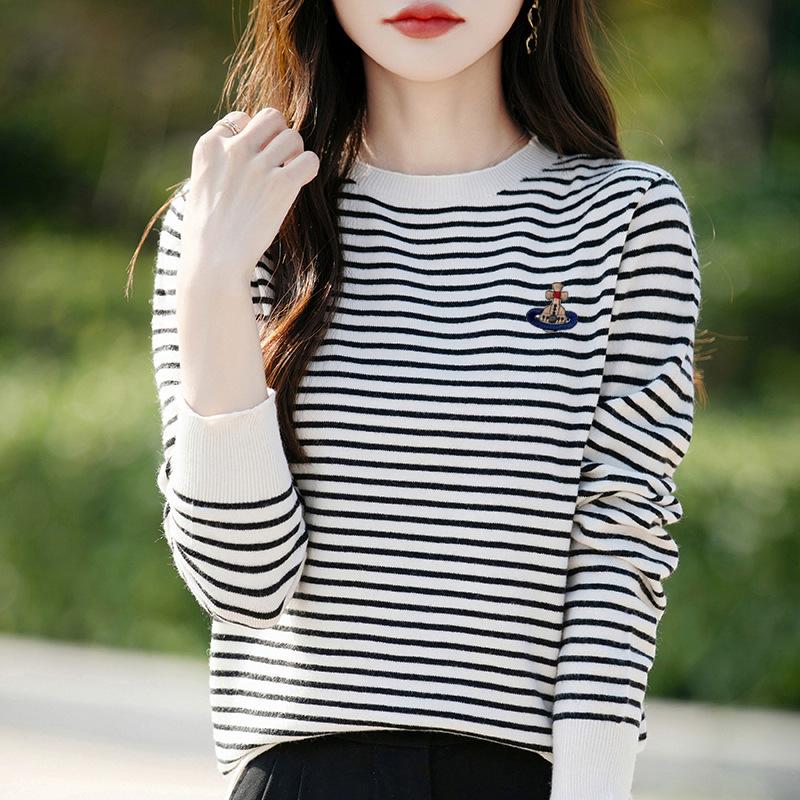 Autumn and Winter New Pullover Sweater Women's Round-neck Knitted Sweater Striped Embroidered Base Layer