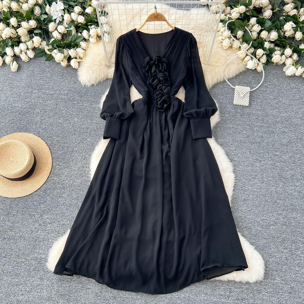 French Retro V-neck Three-dimensional Flowers Lantern Sleeve Dress Women's Waisted Temperament Swing Knee-length Elegant Long Dress