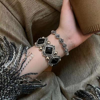 Women's Court Bracelet Hand Dress