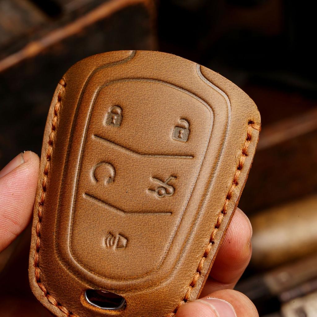Car key cover is suitable for Cadillac key case CT4 genuine leather xt4 Crazy Horse leather car key cover purely handmade