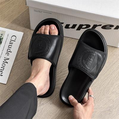 Hausschuhe Herren Sommerbekleidung Trend Schwarz Ein-Wort-Slipper Herren neue lässige Plateau-Hausschuhe 4773-J