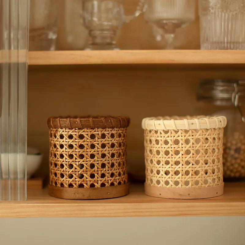 White Rattan Hand-woven Rattan Pen Holder Small Cylinder Small Flower Basket Tableware Storage Basket Small Sundry Basket Runner
