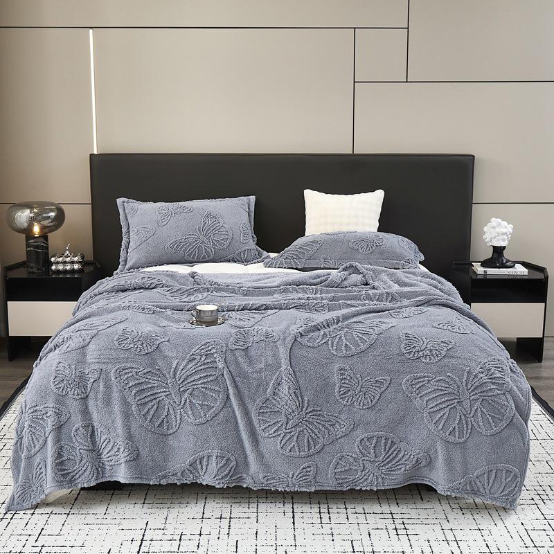 Luxurious Thick Jacquard Taffeta Blanket - Perfect for Sofa, Naps, or Special Occasion Gifts