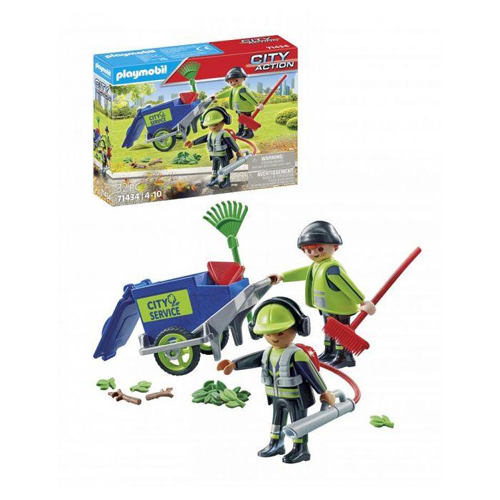 Agents d'entretien voirie avec équipement