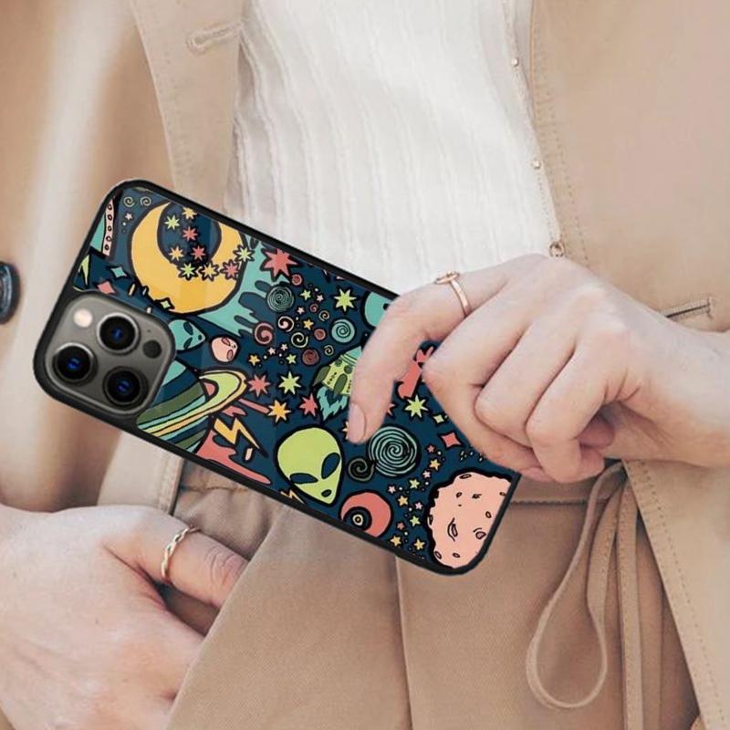 

Cartoon Space Alien UFO Magnetic Phone Case For APPLE iPhone 17 Air 16 14 13 12 Pro Max 15 Plus Wireless Charge MagSafe Cover iPhone 13mini