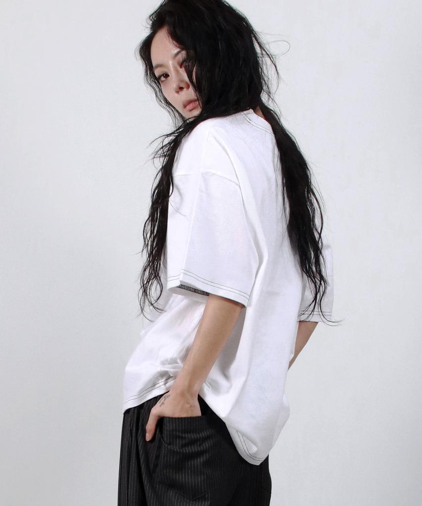 Deumakeu Outstitch Boxy Short Sleeve Tee - White