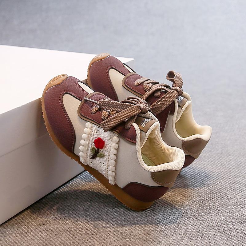 

Корейская версия детских кроссовок с цветами 2025 весна и осень модные кроссовки для девочек Forrest Gump легкие детские кроссовки на мягкой подошве 30 коричневый