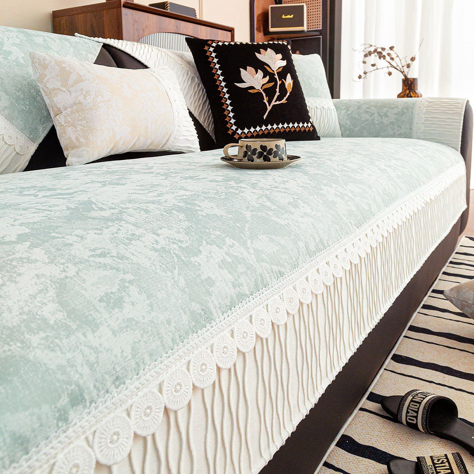 

Non-Slip Sofa Cushion Universal In All Seasons New Chenille Advanced Atmosphere Light Luxury Anti-Cat Scratch Seat Cushion Cover 70*70cm