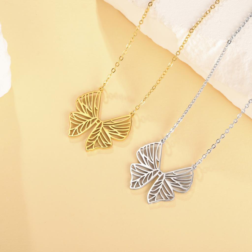 Teamer Delicate Sweet Butterfly Pendant Necklace for Women Girls Stainless Steel Fashion Choker Jewelry Valentine's Day Gift