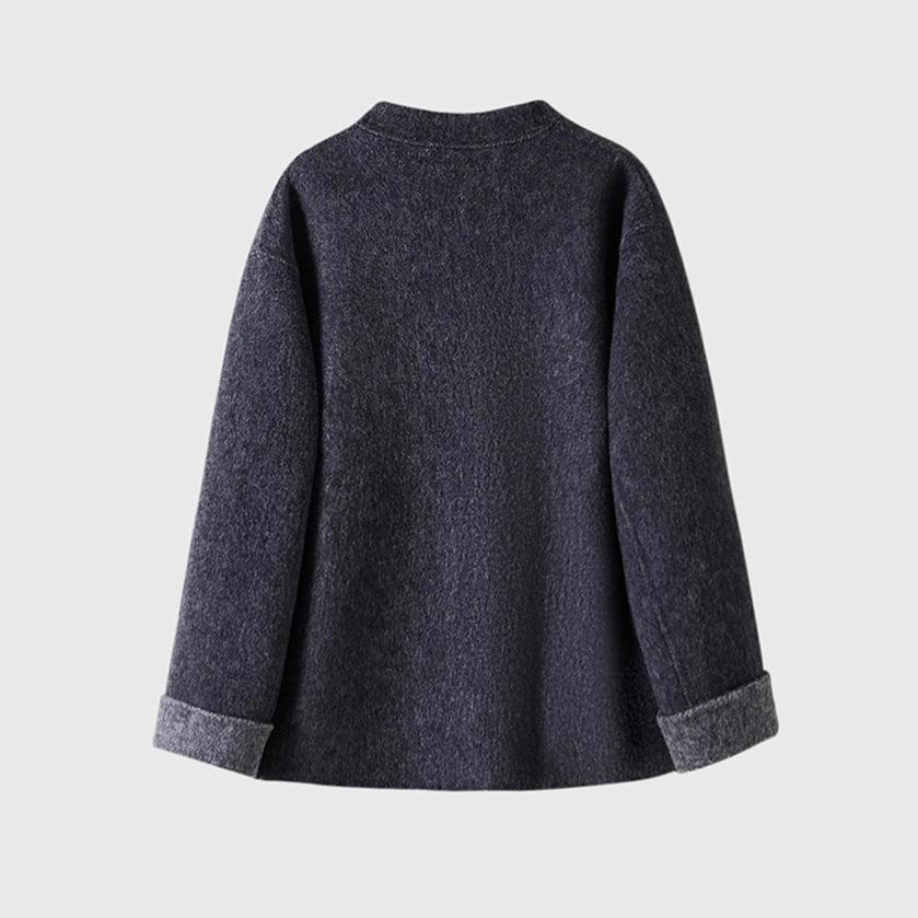 Damski dwustronny płaszcz wełniany z okrągłym dekoltem i zapięciem na żabki - design z francuskim temperamentem na jesień/zimę 2025