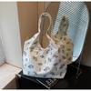 Lazy wind large capacity armpit bag women's bag new small fresh flower tote bag fashionable shoulder bag