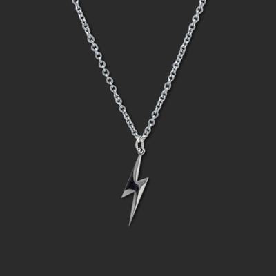 Einfache Flash-Form Silber Farbe Metall weibliche Frauen Halskette Anhänger Mädchen Party Schmuck Geschenk für Freunde