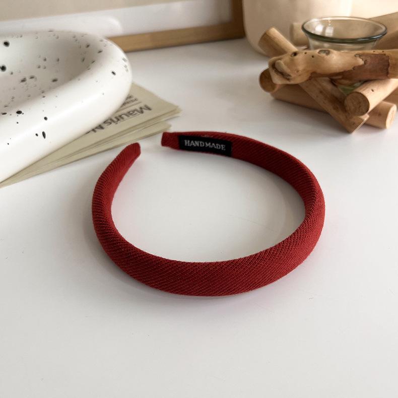 Das vielseitige High-Top-Haarband aus dünnem Schwamm im koreanischen Stil für Herbst und Winter ist ein neues Retro-Haarband in Bonbonfarben zum Ausgehen und für die Haarpresse