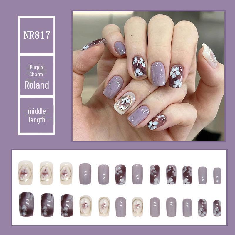 Medium & Long Rectangular T-Shaped Wearable French Cartoon Nail Art Patches - One Size Fake Nails