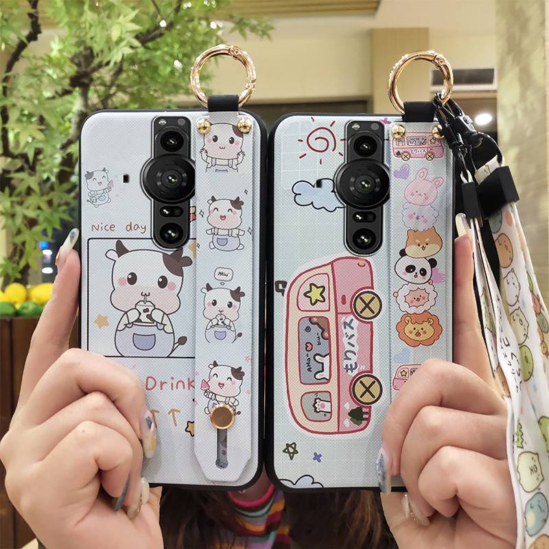 Shockproof Wristband Phone Case For Sony Xperia Pro-I Waterproof Fashion Design Wrist Strap Anti-knock Protective Cute