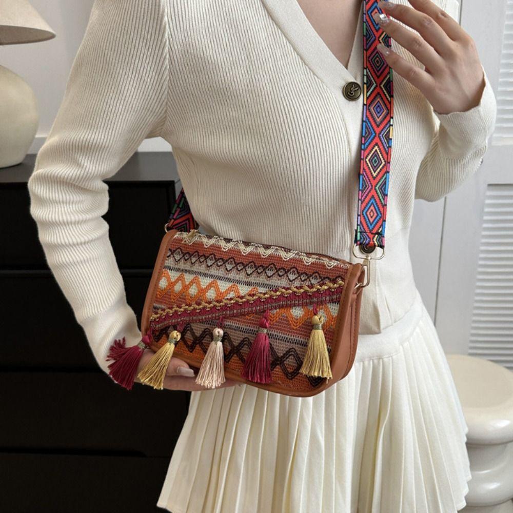 Embroidery Fringe Shoulder Bag Tassel Ethnic Style Crossbody Bag Bohemian Shoulder Bag  Travel