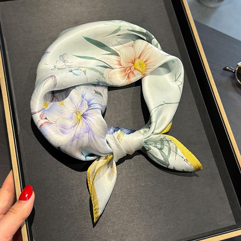 100% Silk Scarf Bandana Women Square Scarves Wrap Kerchief Green Mulberry Silk Spring Fashion Luxury High Quality Headband Hijab