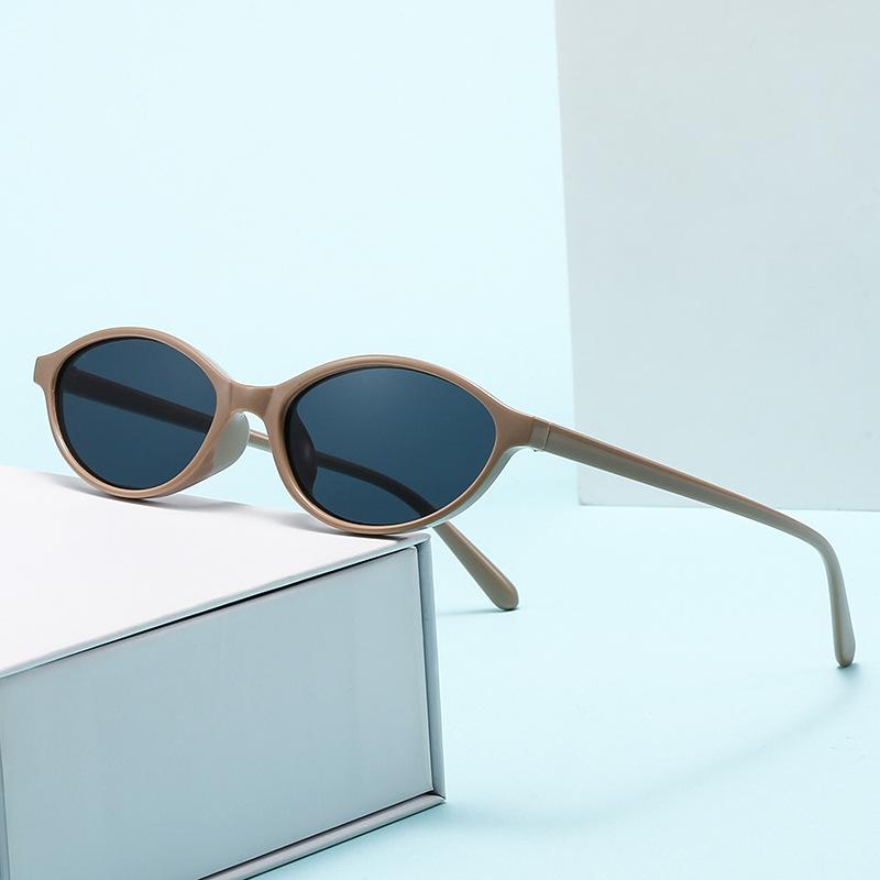 New Oval sunglasses For women Fashion Brand Black Small Frame Eyeglasses Female Retro Clear Lenses Eyewear UV400