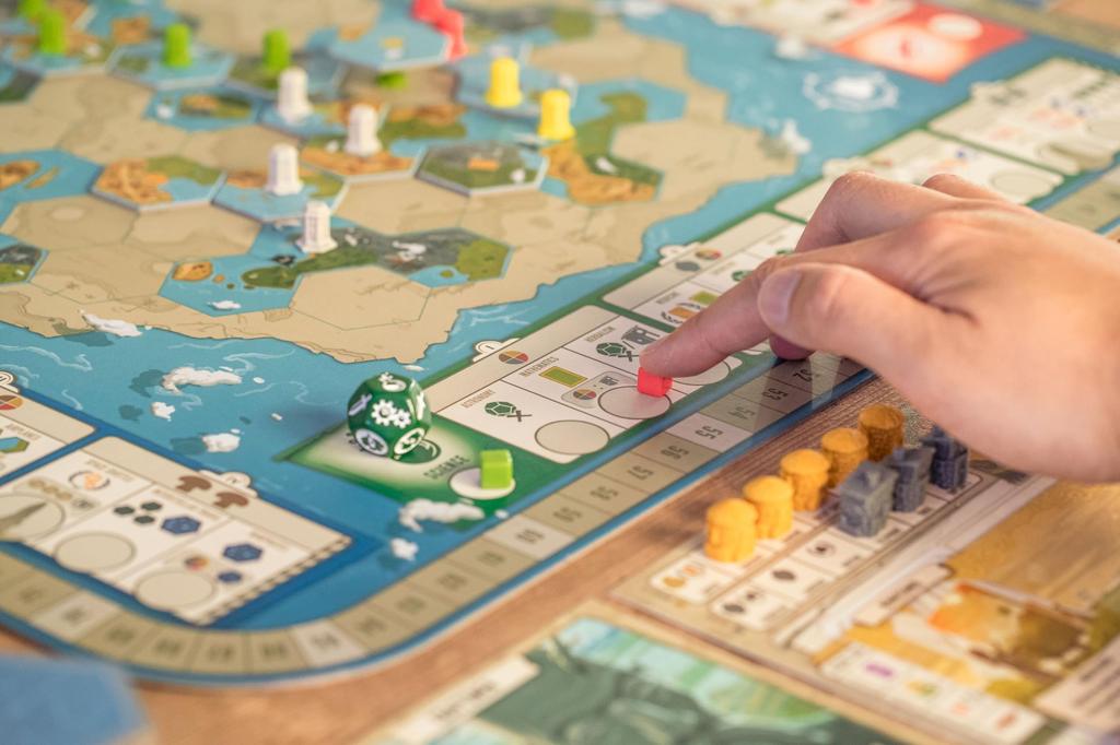 Board Game "Tapestry"