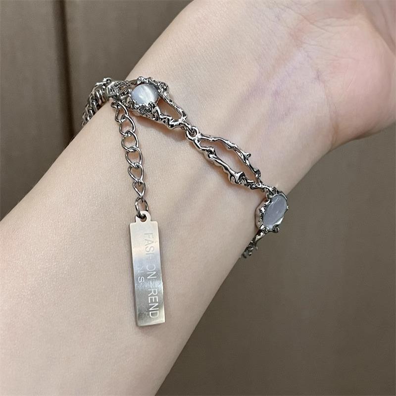 Irregular Moonstone Necklace Women's High-end Design Sense Niche New Sweet and Cool Girls Sweater Chain Accessories Men
