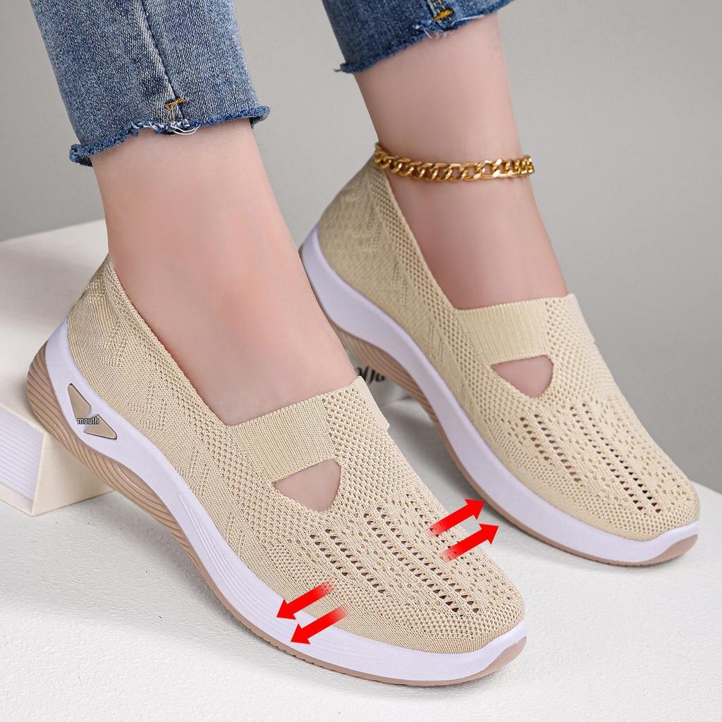 Women's Large-Size Breathable Mesh Shoes with Soft Soles for Comfort
