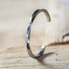 New Arrival “Never Give Up” Engraved Letter Twist Open Bangle Men Women Vintage Cuff Bracelets Bangle Jewelry