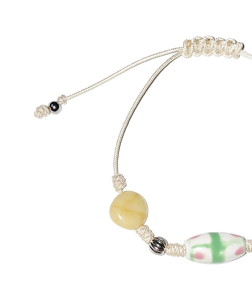 Runds White Gemstone Bracelet