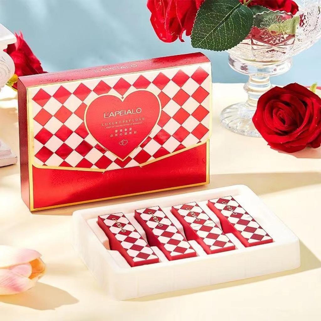 LAPEIALO MATTE LIPSTICK Matte lipstick Vivid colors Beautiful color with just one application 01+02+03+04