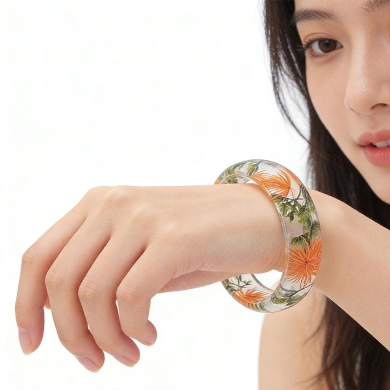 Elegant Resin Bangle With Preserved Flowers Comfortable Dried Flower Wristband For Women Fashion Jewelry Gift