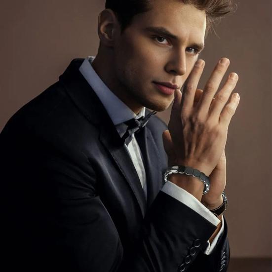 Hematite Stone Bracelet Elastic Cord Metallic Luster Polished Bracelet Groundedness Theme Men Women Wristband