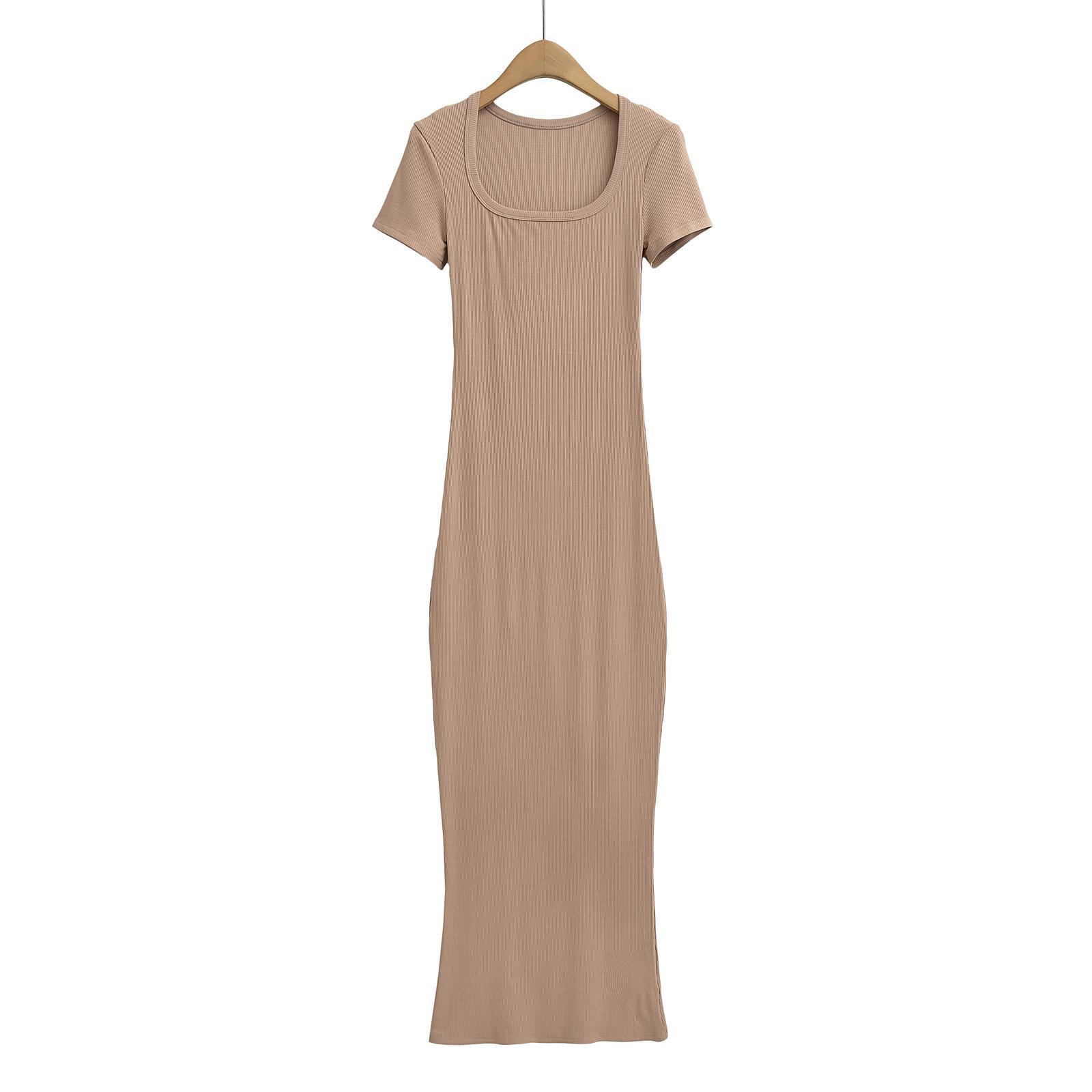 

Весна 2025 Европейско-американский стиль Сексуальное платье «рыбий хвост»: Женское облегающее макси с квадратным вырезом и рубчиком Medium хаки