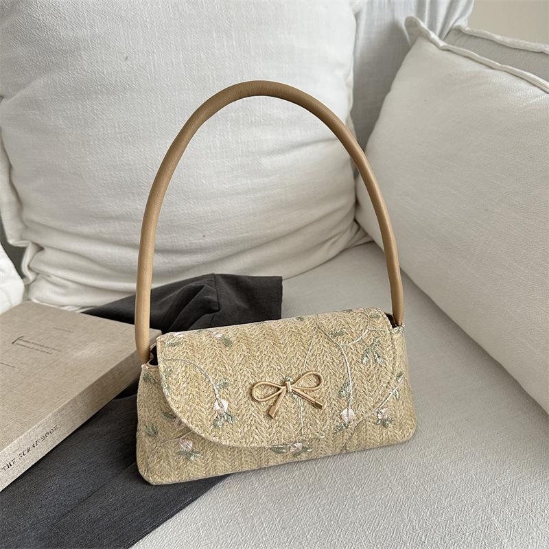 Simple and Fashionable Small Square Bag Trendy Casual Personalized Women's Bag New Fashionable One-shoulder Simple and Trendy Crossbody Bag