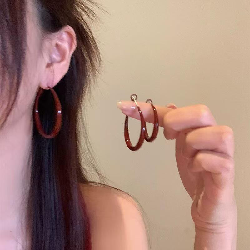 Ancola Silver Needle Red Heart Earrings – Fashionable, Luxurious & Elegant for Autumn/Winter 2025