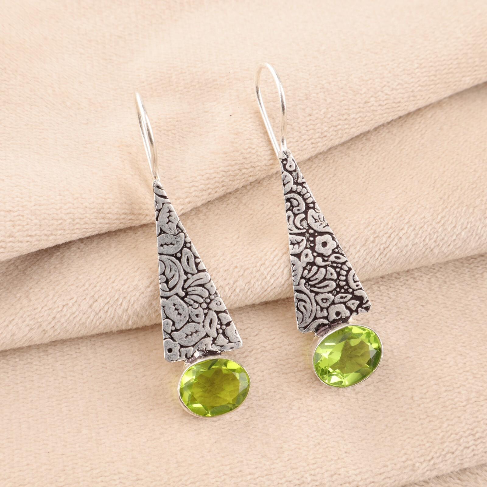 

Натуральный Перидот Драгоценный Камень 925 Стерлинговое Серебро Ювелирные Изделия Ручной Работы Подарок Серьги 1,9 EE-165-4