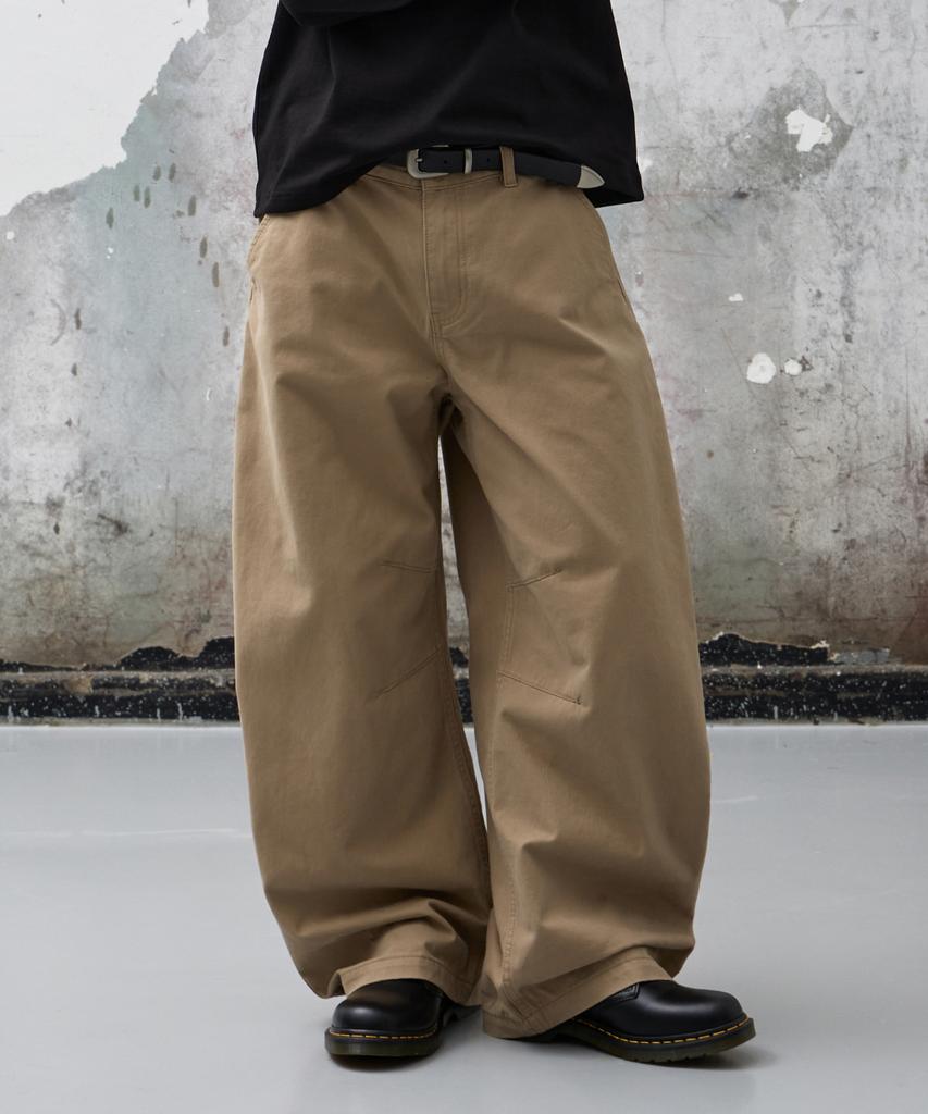 AGOD Snap Button Curved Pants [Beige]